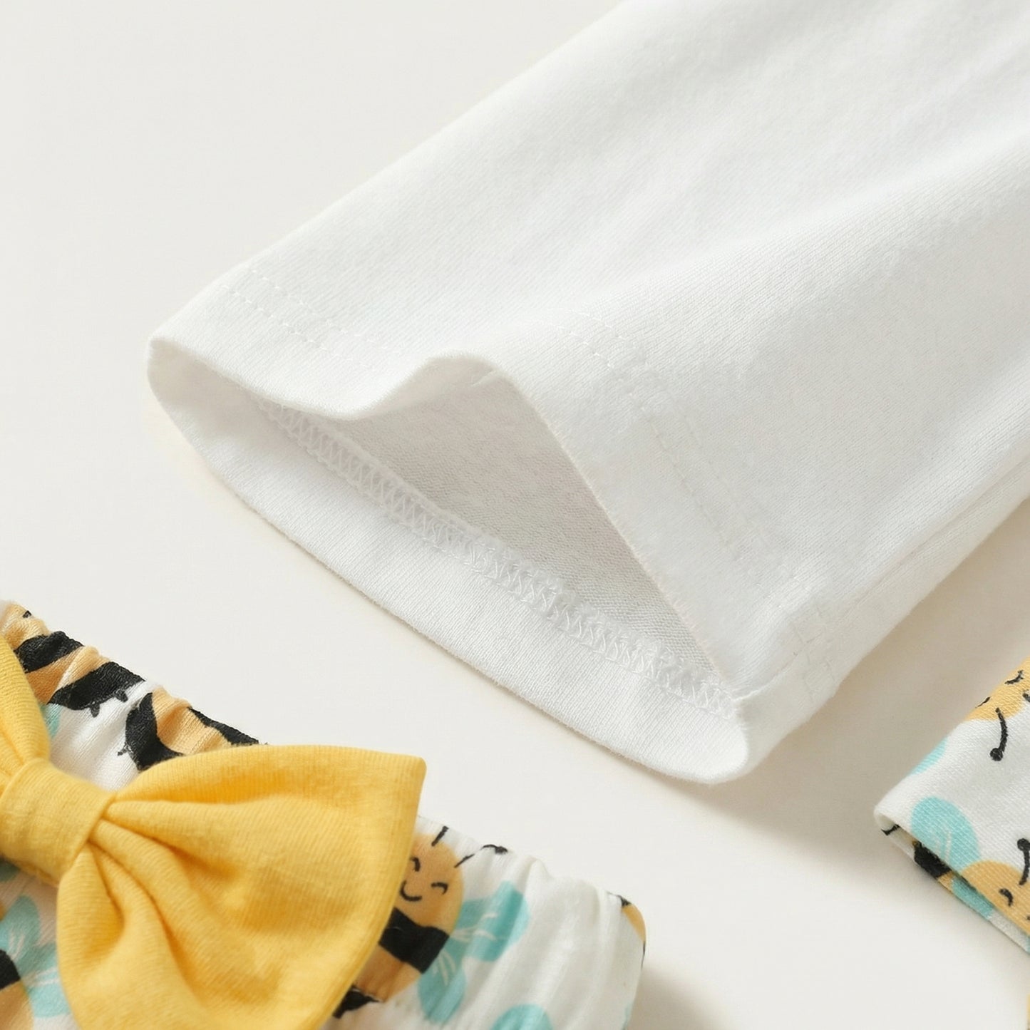 Baby Bee Bow Outfit