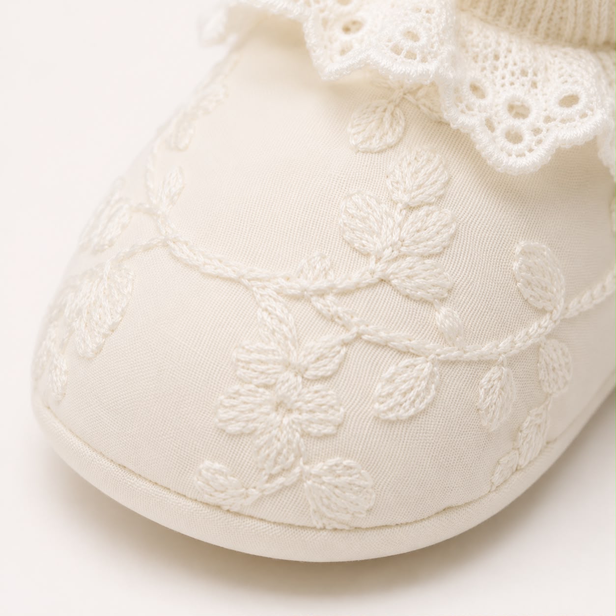 Lace Cuff Booties